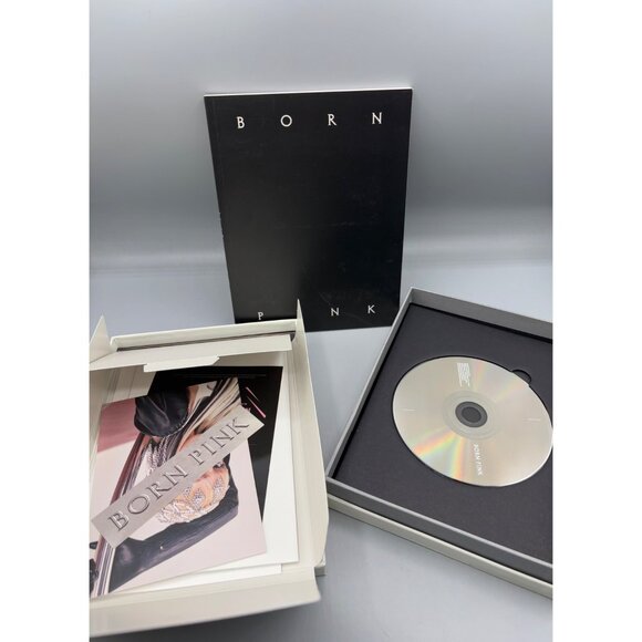 Blackpink Born Pink Album Box Set + Extras Kpop CD Music - Picture 2 of 3